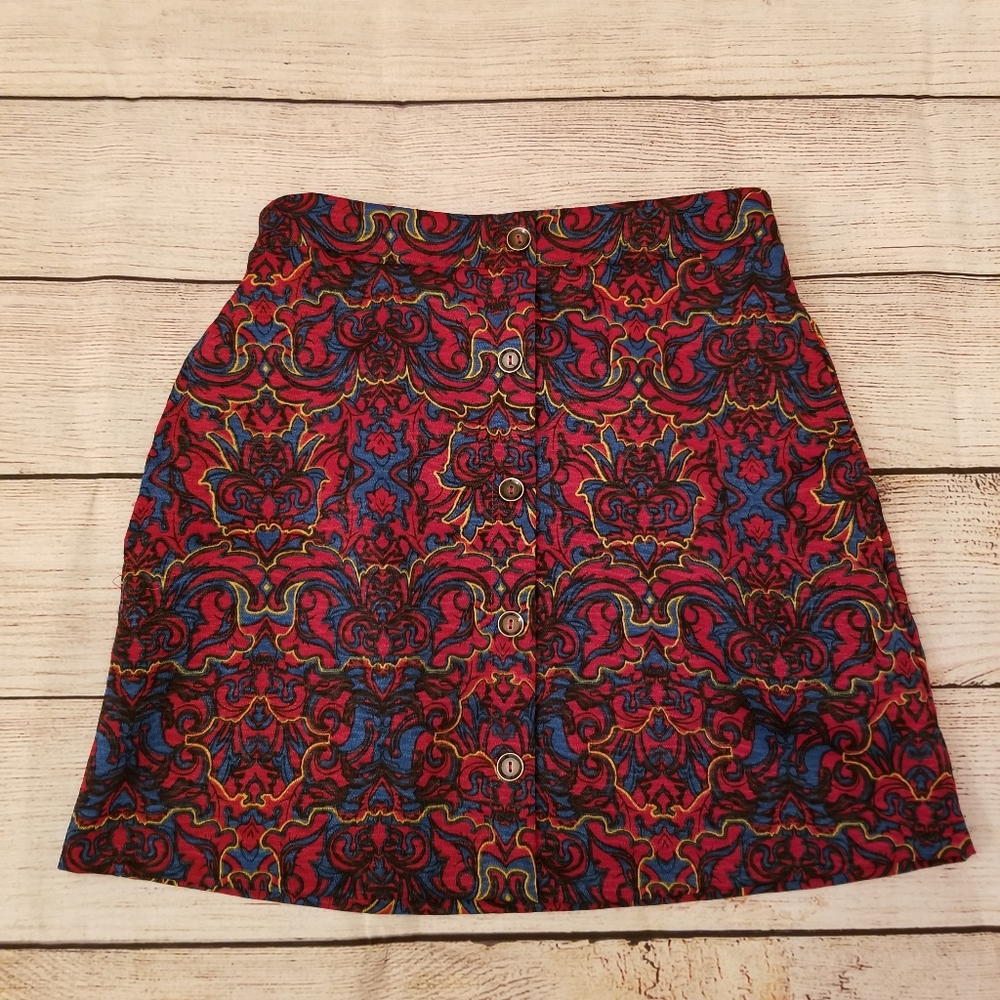 Lush Skirt with Pockets